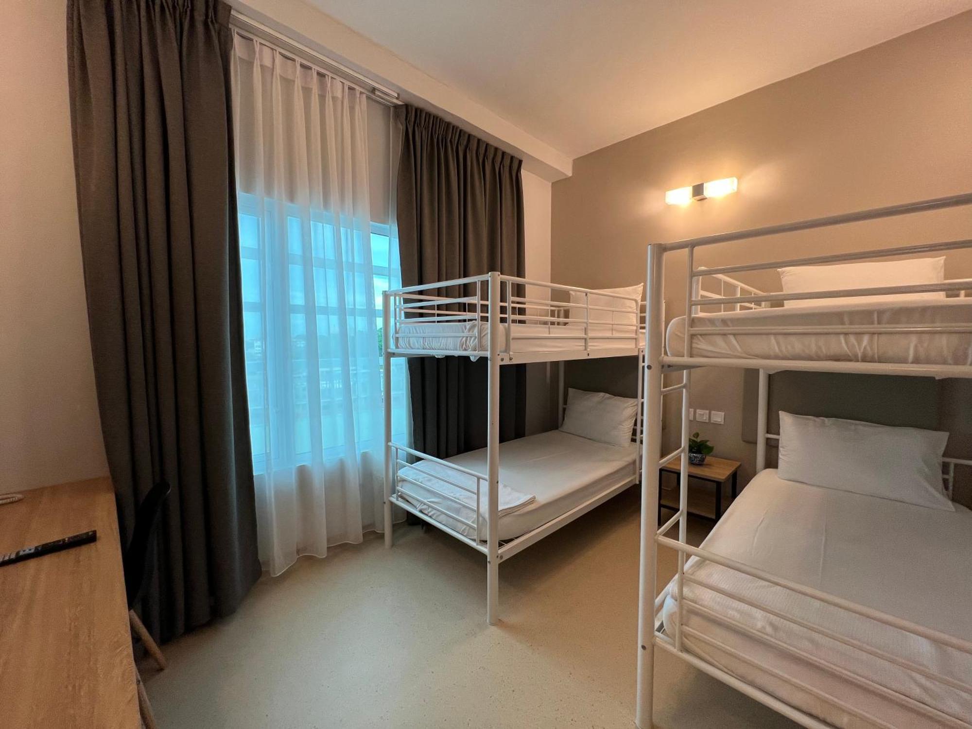 Serapi Verdure Hotel Кучінг Екстер'єр фото
